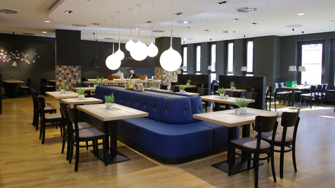 Moderne Räume Gastronomie - Agentur Stahl Paderborn Büren